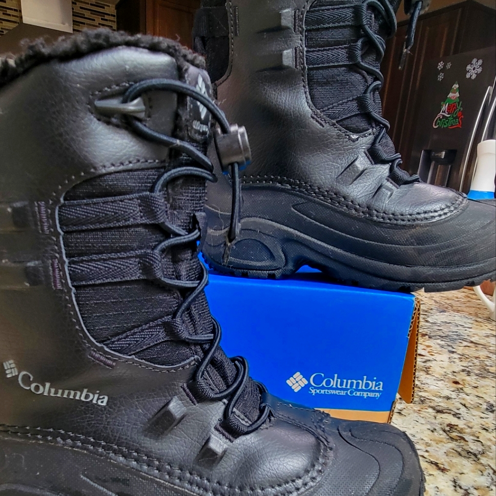 Columbia Youth Bugaboot Celsius Size 3